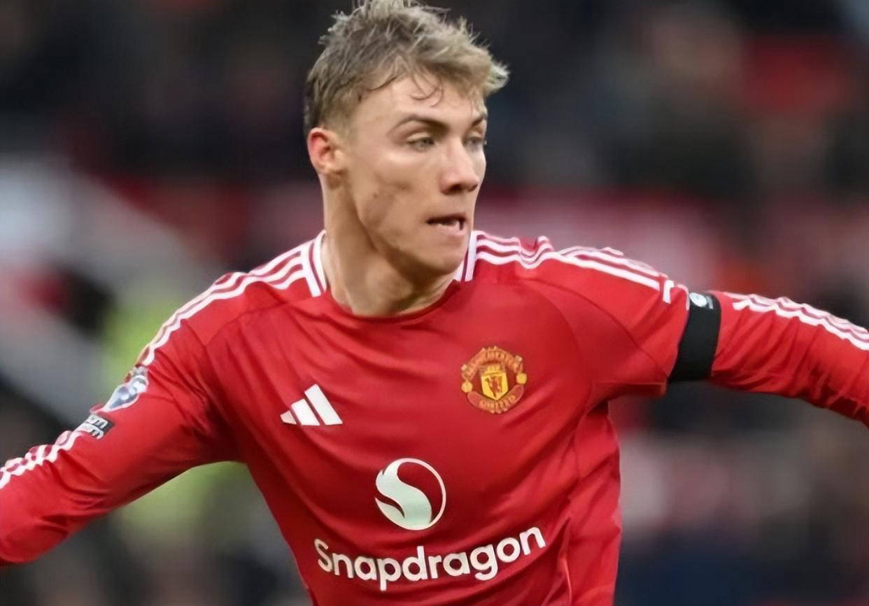 曼联欲签奥斯梅恩+霍伊伦德遭拒绝，那不勒斯不降价