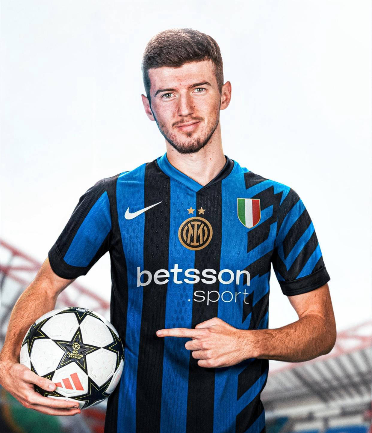 意甲动态：孔蒂成豪门争夺的热门人选，国米队长缺席伤员众多