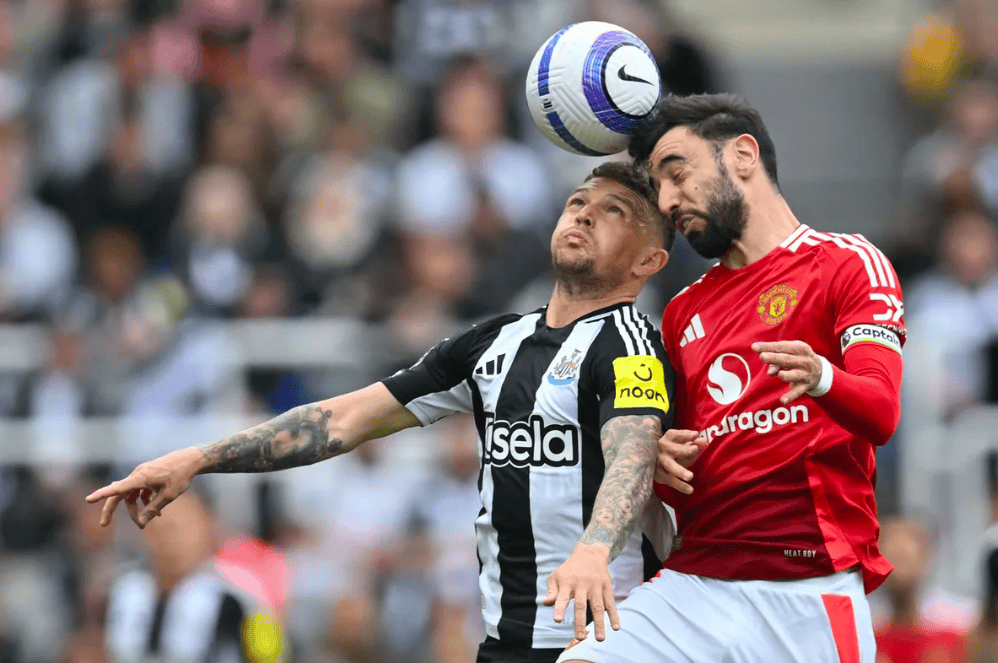 1-4纽卡！加纳乔超越C罗 曼联惨败创造耻辱纪录 曼城隔空被挤出前4