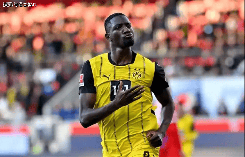 欧冠射手榜：吉拉西13球领跑！拉菲尼亚、莱万分列2、3位！